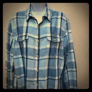 LUCKY 🍀 BRAND true indigo button down *kick back*